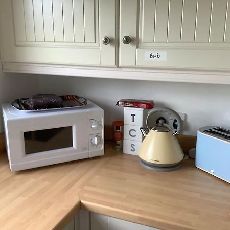 Cotswold Edge Guest Suite With Broadway Hill View Badsey Kültér fotó