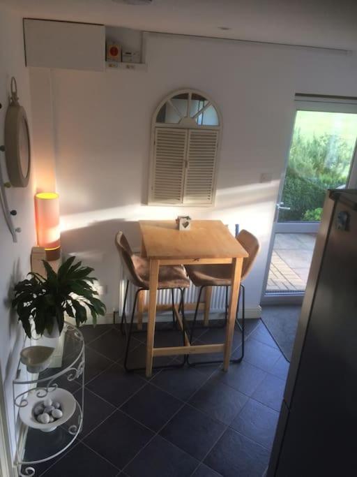 Cotswold Edge Guest Suite With Broadway Hill View Badsey Kültér fotó